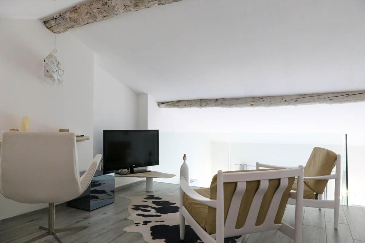 Le Coccinelle Home A 리에르나 외부 사진